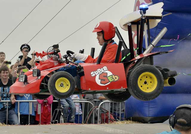 vettel-mario-bros.jpg