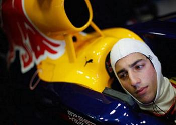 daniel ricciardo red bull autoracing 2010