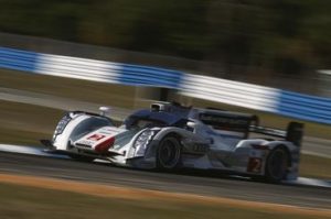 Di Grassi, McNish e Kristensen completaram a dobradinha da Audi