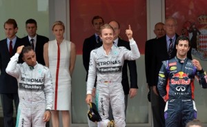 f1-rosberg-podio-monaco-700