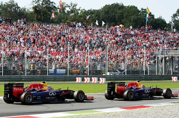 f1-ricciardo-vettel-red-bull-monza-700