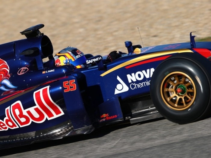 f1-sainz-toro-rosso-700
