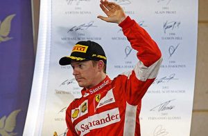 F1-raikkonen-bahrain-2015-domingo-podio(700)