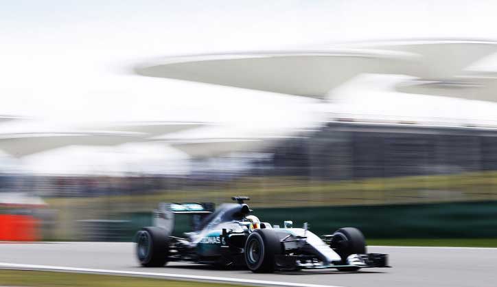 f1-hamilton-china2015