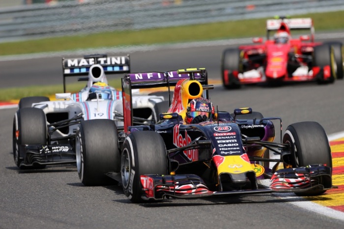 f1-kvyat-red-bull-massa-williams-700