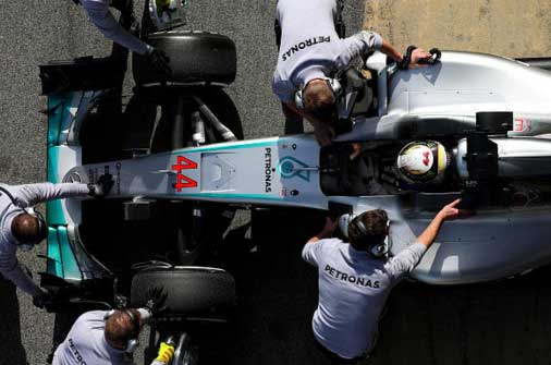 f1-barc5-hamilton