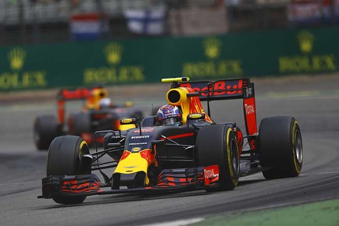 Max Verstappen e Daniel Ricciardo