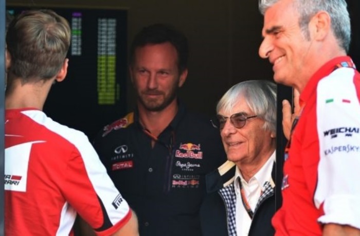 Sebastian Vettel, Christian Horner, Bernie Ecclestone e Maurizio Arrivabene