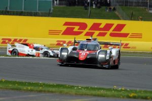 Kazuki Nakajima, Anthony Davidson e Sebastien Buemi