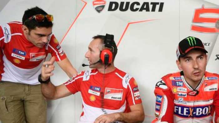 Pirro, Gabbarini e Lorenzo - Ducati