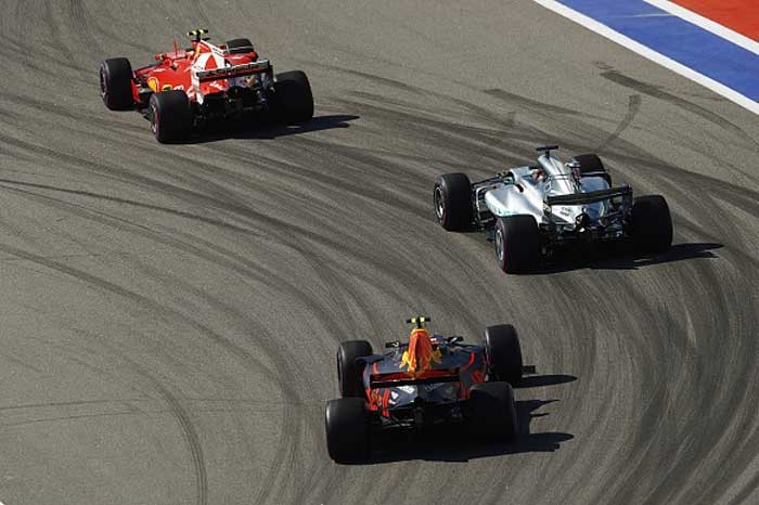 Ferrari, Mercedes e Red Bull