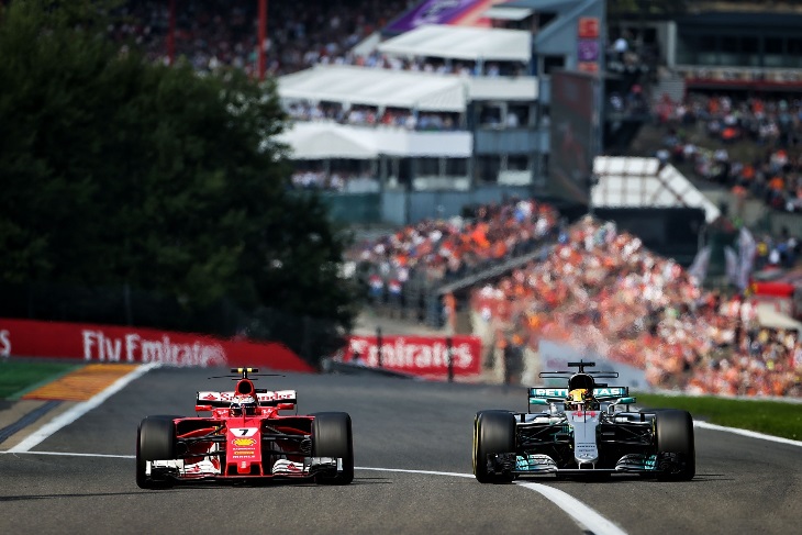 Kimi Raikkonen e Lewis Hamilton