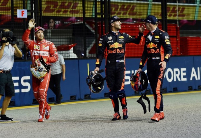 Sebastian Vettel, Daniel Ricciardo e Max Verstappen