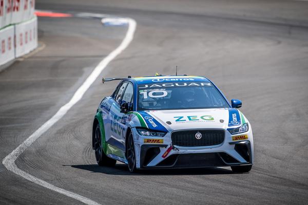 Jaguar I-PACE eTROPHY: primeira corrida com carros elétricos de