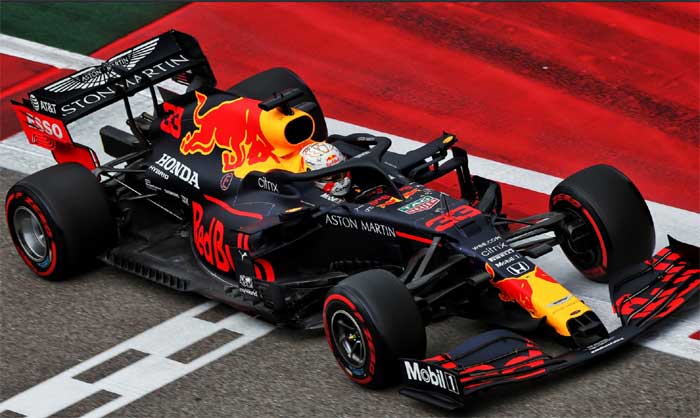 Carro de corrida Fórmula 1 - RedBull RBR – O Mundo da Nuvem