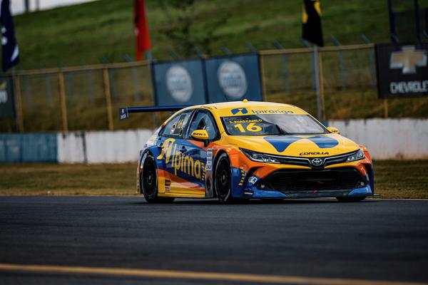 Rubinho no Autódromo de Interlagos: 2 corridas e inversão de