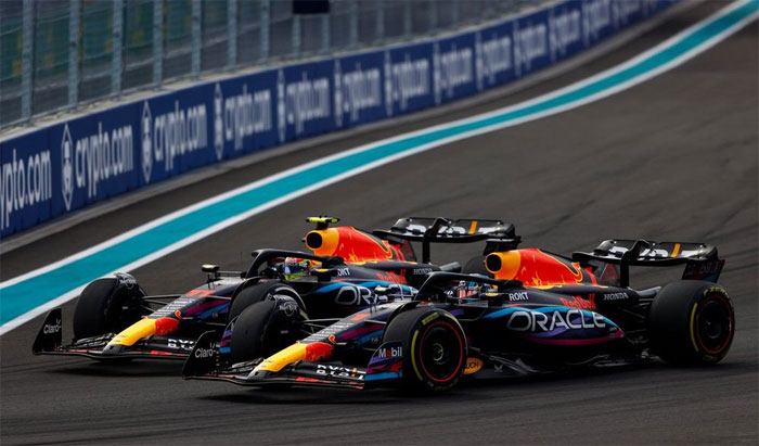 Max Verstappen diz que RB19 não é o melhor carro da história da F1