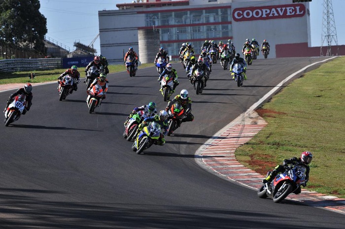 Boa Noite Paraná, Acidente mata piloto de moto durante uma corrida, em  Cascavel